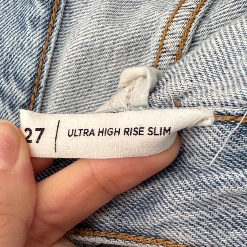 PacSun Light Wash Slim Straight Leg Jeans - Picture 5 of 8